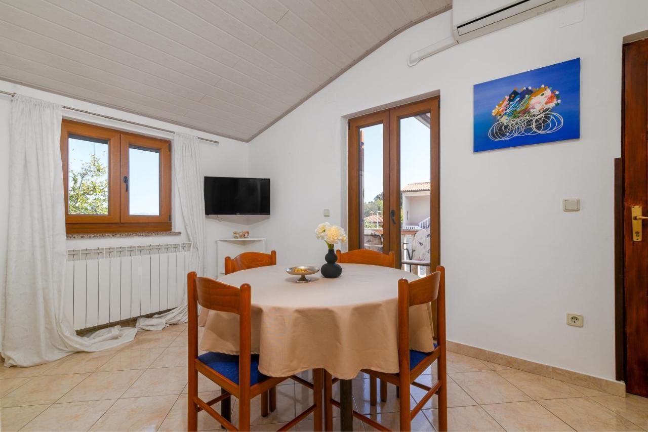 Apartments By The Sea Duga Luka - Prtlog, Labin - 2335 Kültér fotó