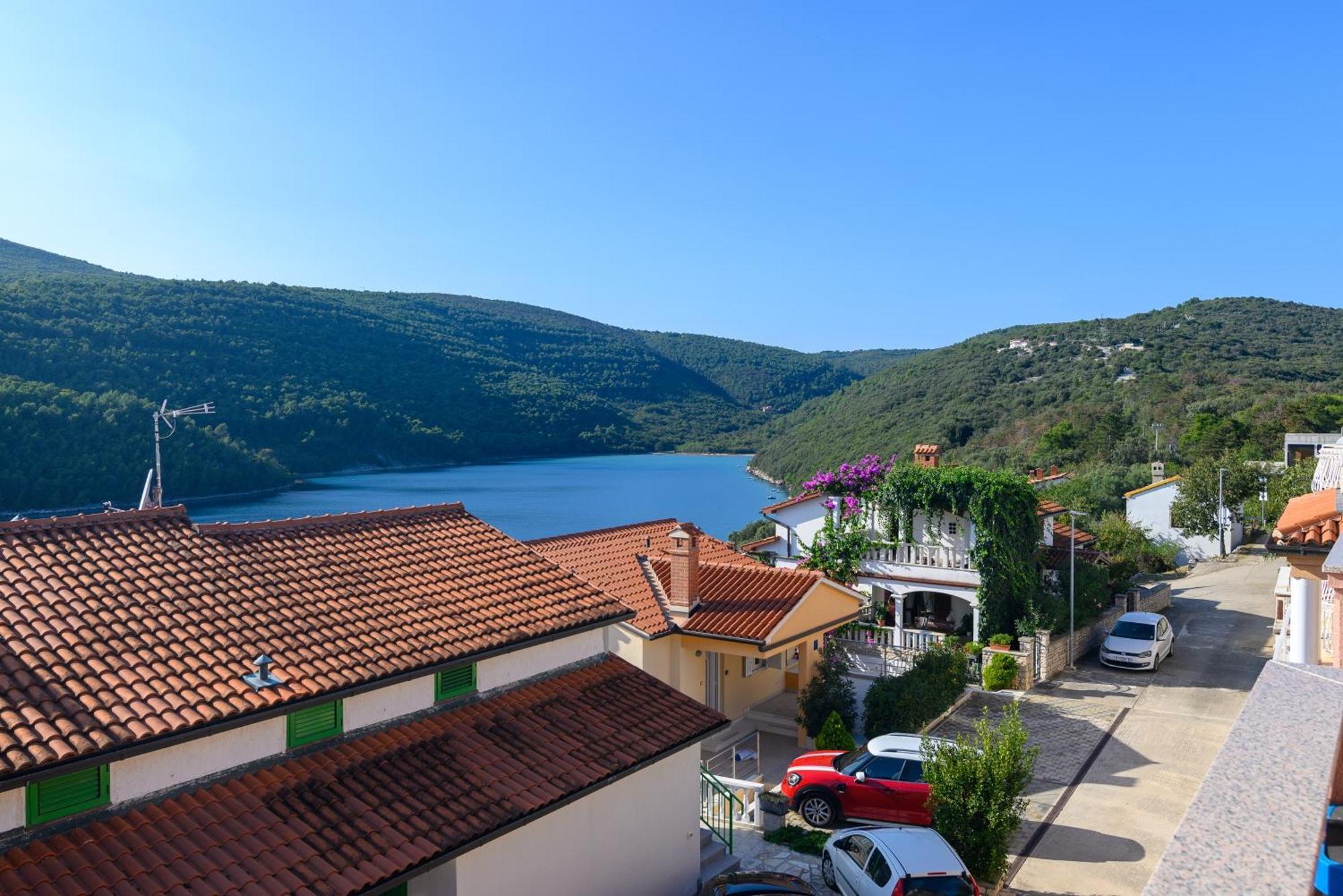 Apartments By The Sea Duga Luka - Prtlog, Labin - 2335 Kültér fotó